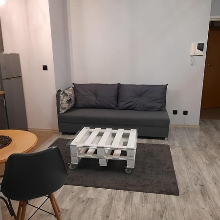 Apartamenty Trzy Wieze Varsovia Exterior foto